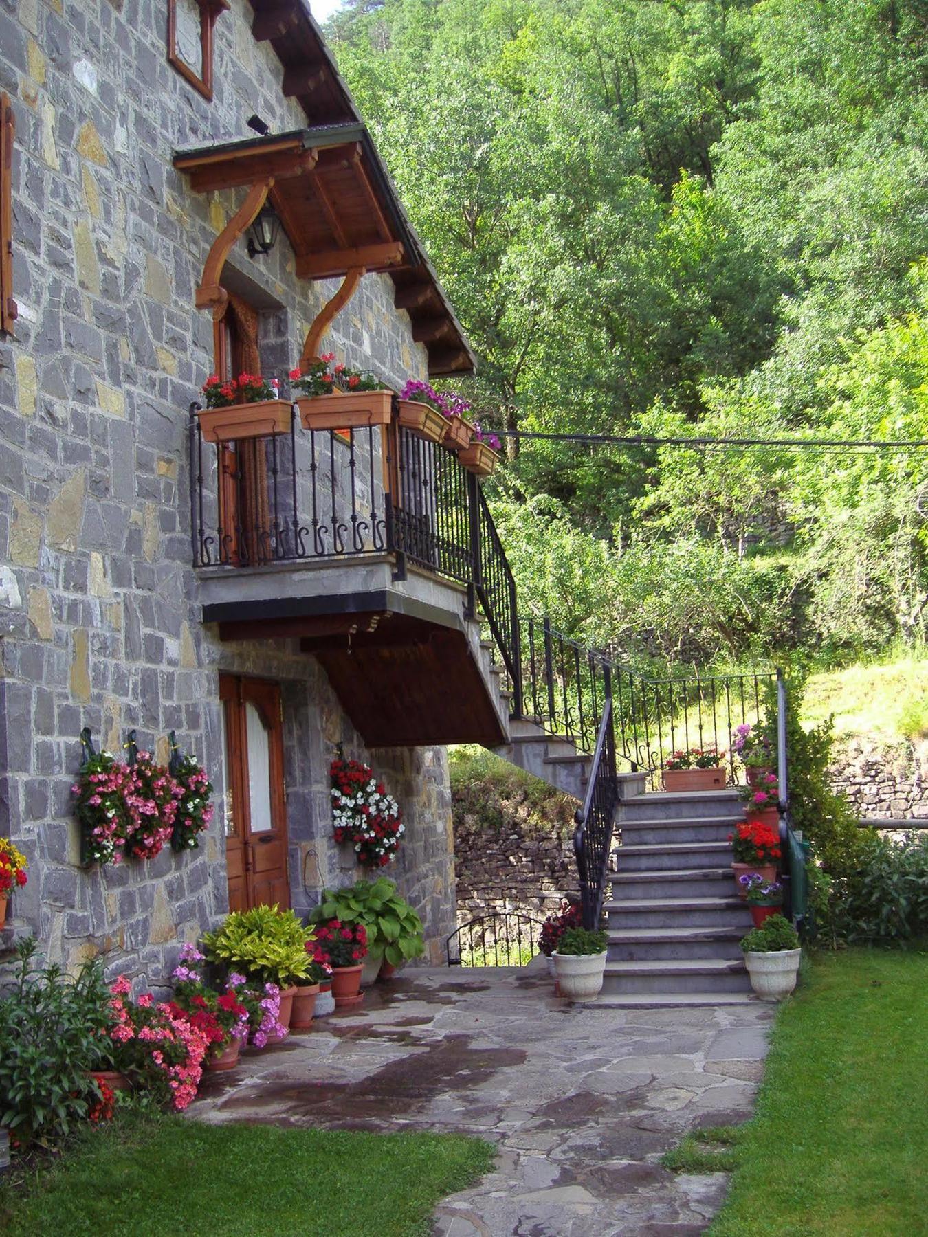 Casa Martin Ordesa Guest House Sarvisé Exterior foto